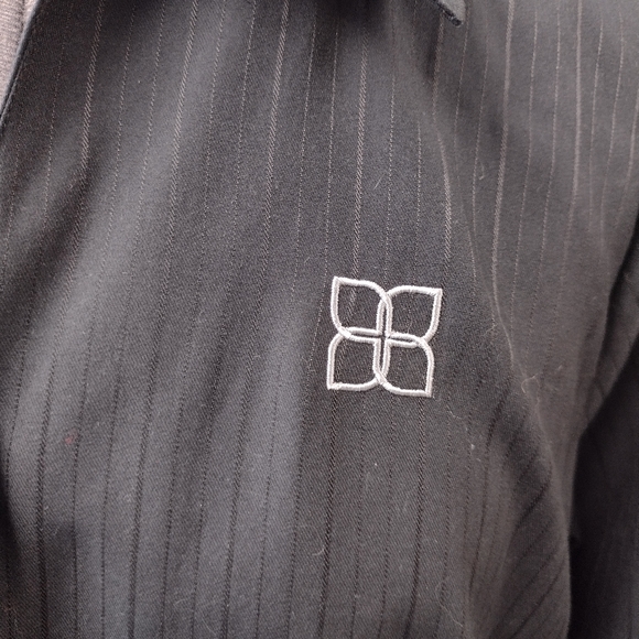 Biz collection button down pin stripe shirt sz 10 - Picture 3 of 16